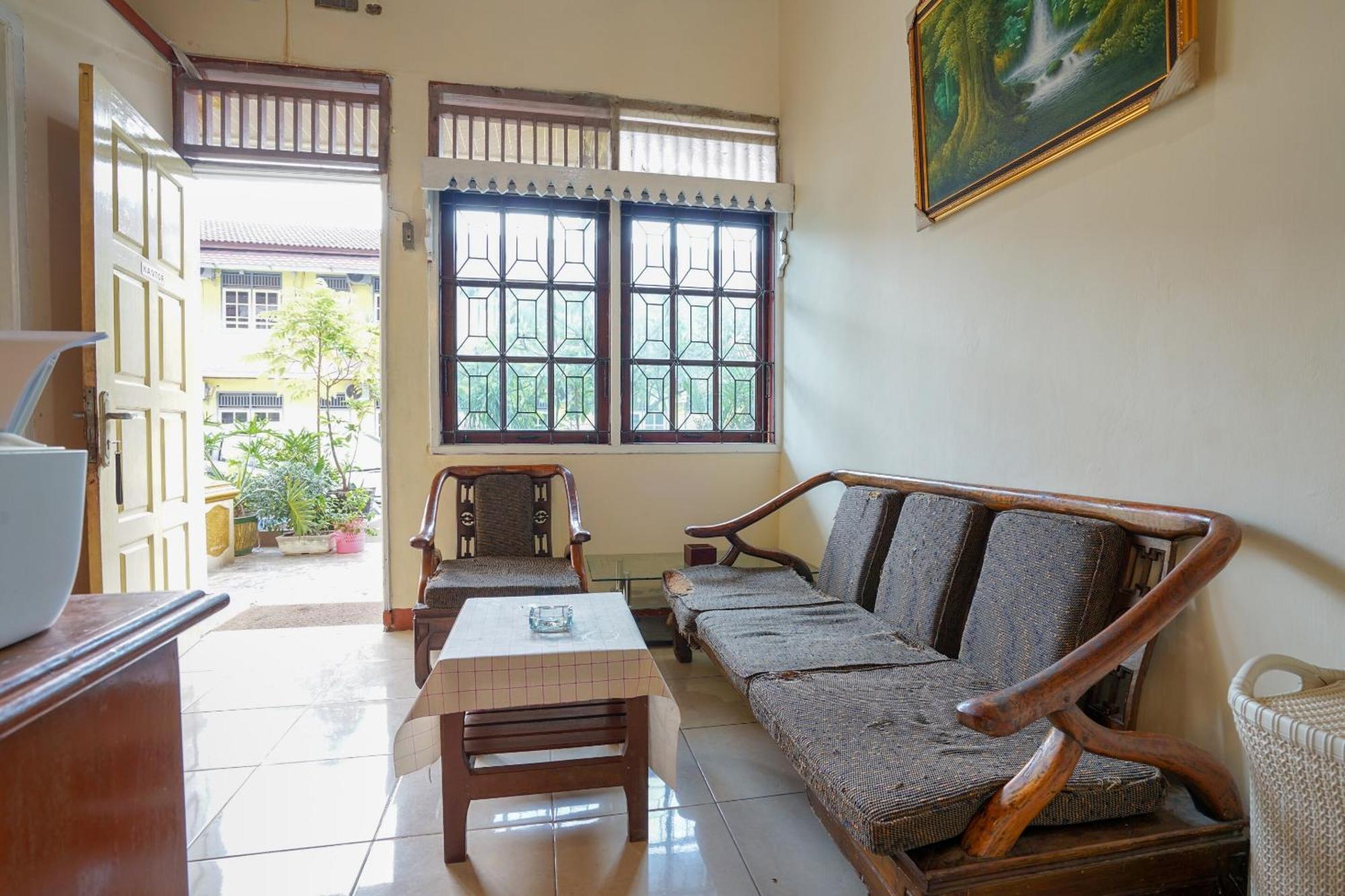 โอโย 2177 ตรีโกรา อินดะฮ์ เรสซิเดนซ์ Hotel ปาเลมบัง ภายนอก รูปภาพ
