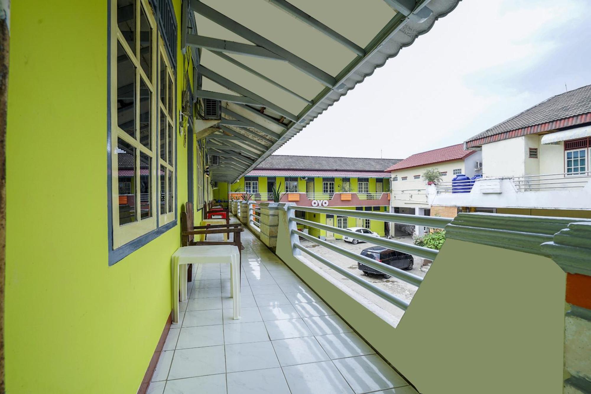 โอโย 2177 ตรีโกรา อินดะฮ์ เรสซิเดนซ์ Hotel ปาเลมบัง ภายนอก รูปภาพ